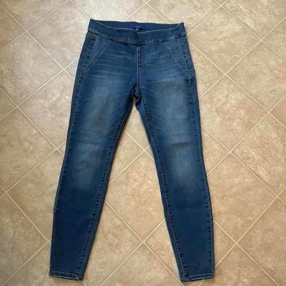 Apt 9 Pull On Jeans - Picture 2 of 5